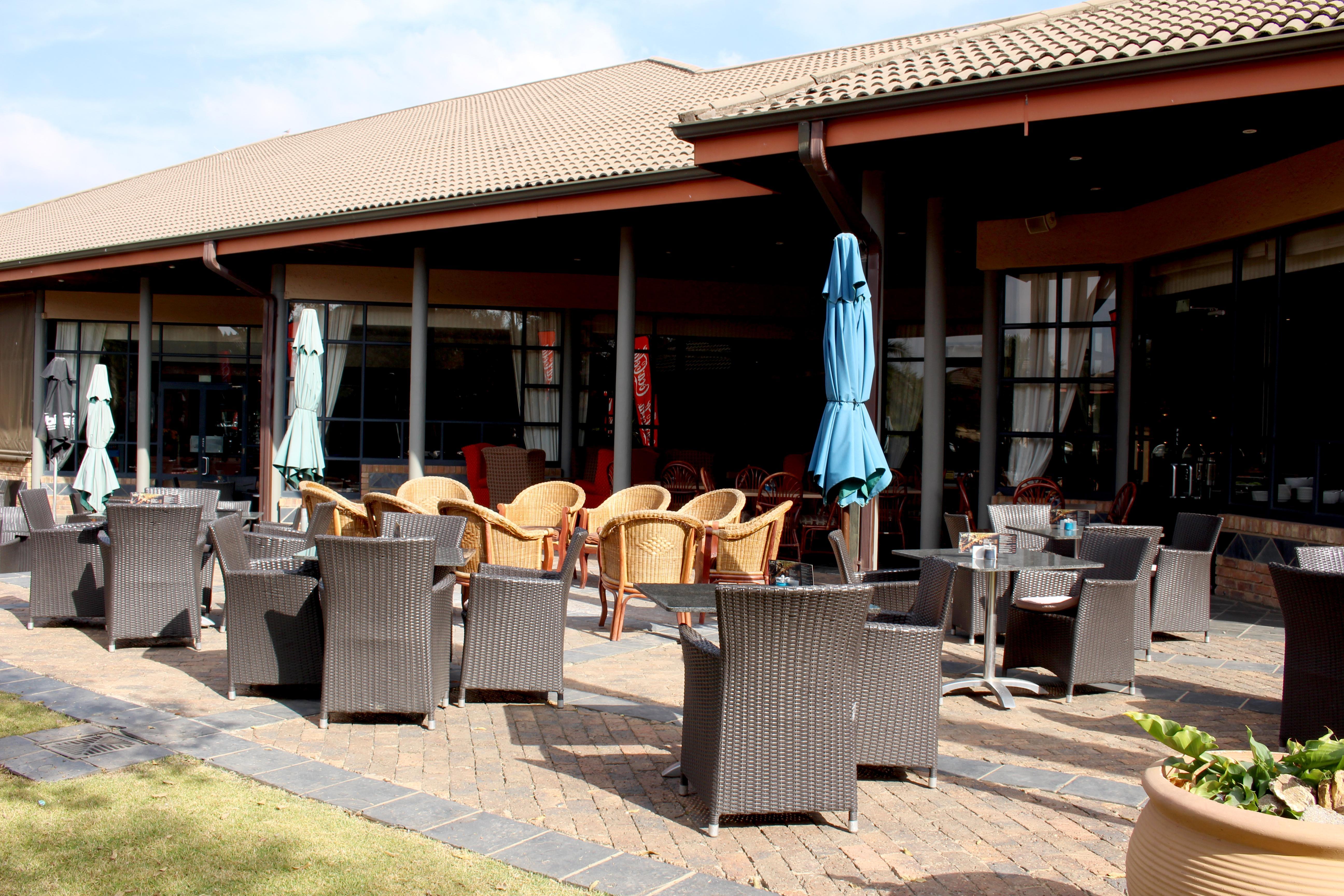 Aha Kopanong Hotel & Conference Centre Benoni Exterior photo