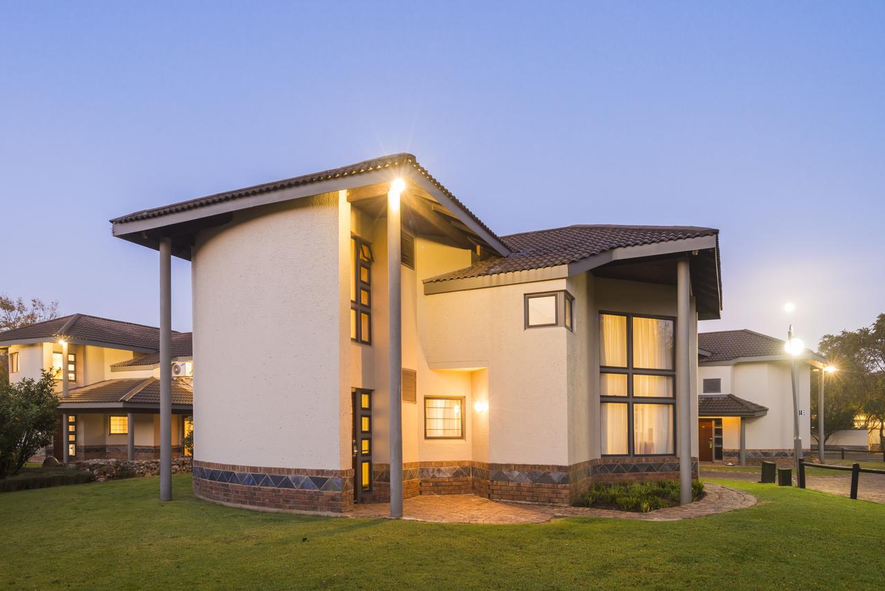 Aha Kopanong Hotel & Conference Centre Benoni Exterior photo