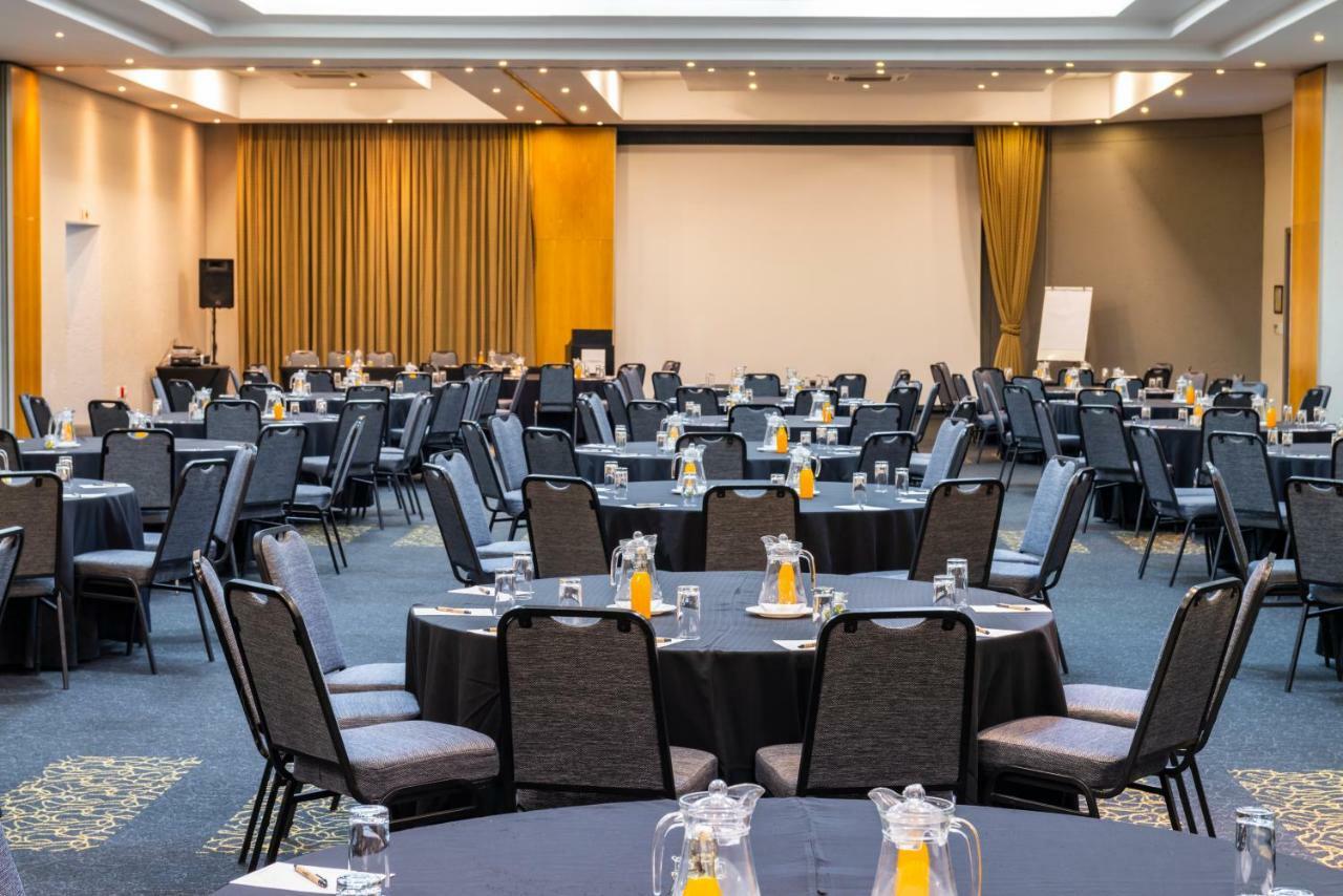 Aha Kopanong Hotel & Conference Centre Benoni Exterior photo